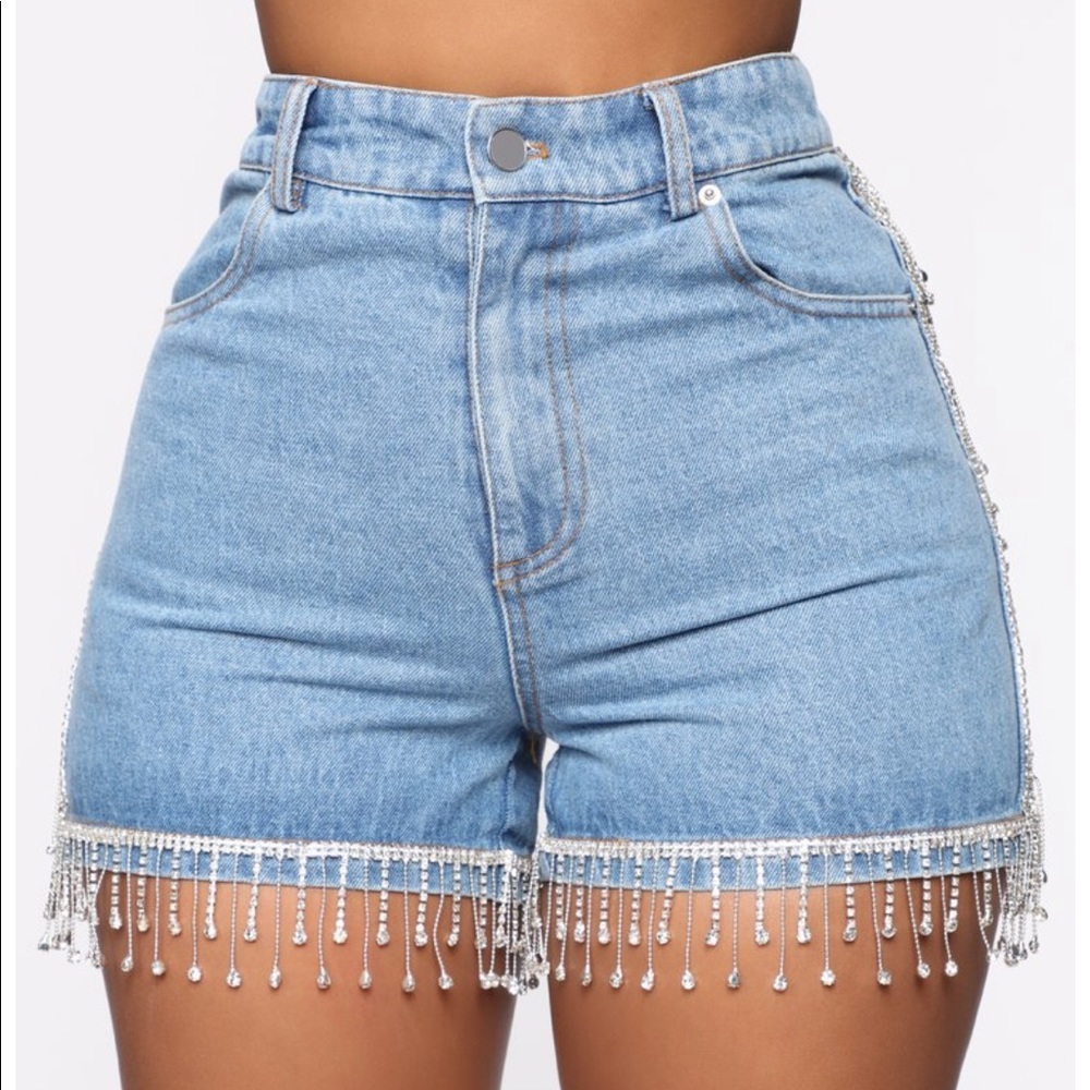 NWT fashion nova shake your money maker shorts
